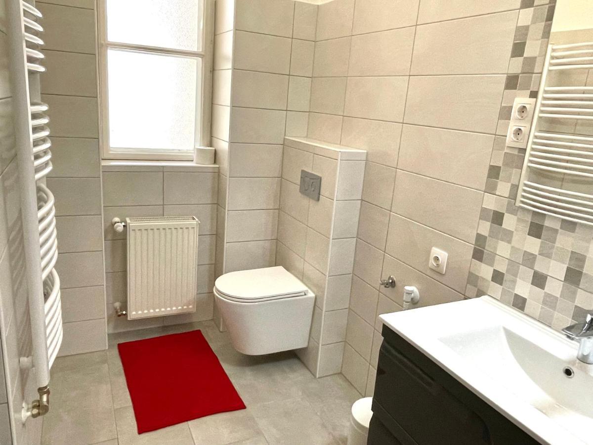 Fullmoon Apartments 2 Сегед Екстериор снимка
